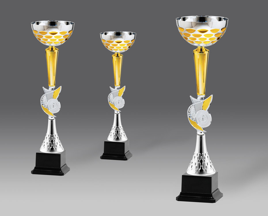 Puchar G26504 3, &oslash;14, h.48 puchary statuetki medale
