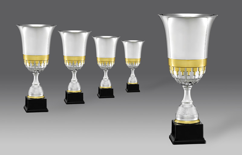 Puchar 4327 5, ø24, h.53 puchary statuetki medale